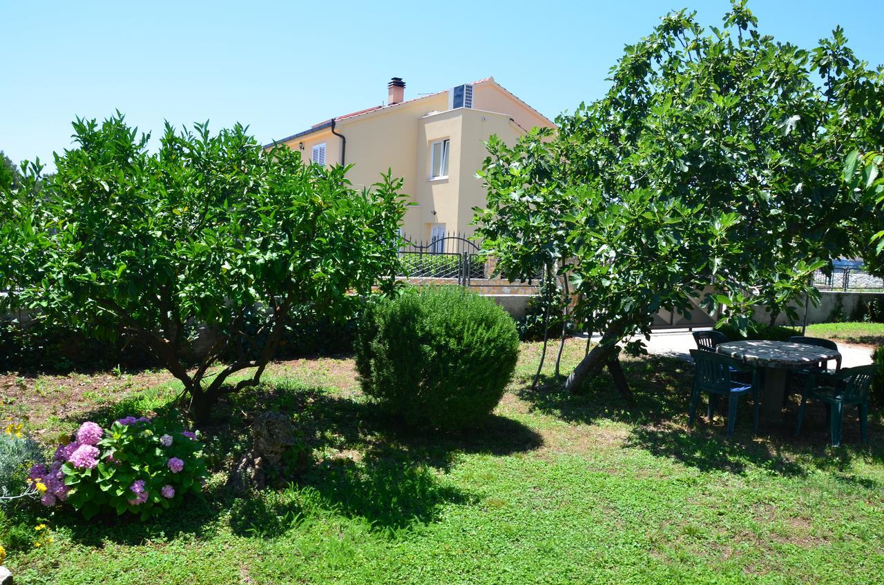 Apartments Dara Rogoznica  Zewnętrze zdjęcie