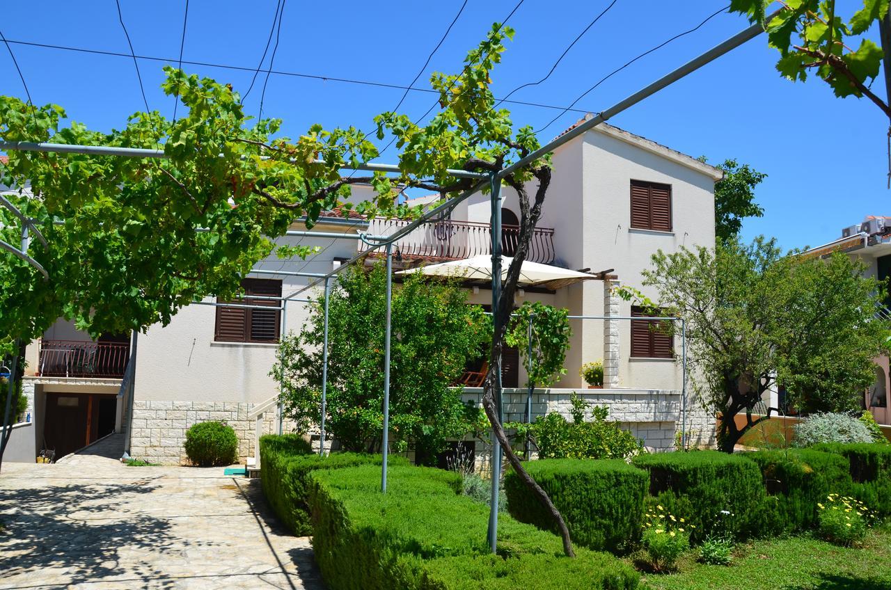 Apartments Dara Rogoznica  Zewnętrze zdjęcie